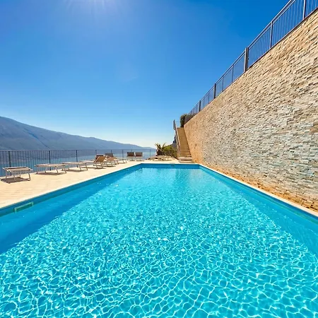 La Quiete 28 Swimming Pool And View Appartamento